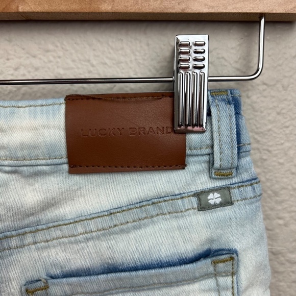 Girl's Lucky Brand Cuffed Raw Hem 2.5" Denim Riley Shorts in Light Wash … - Picture 3 of 8